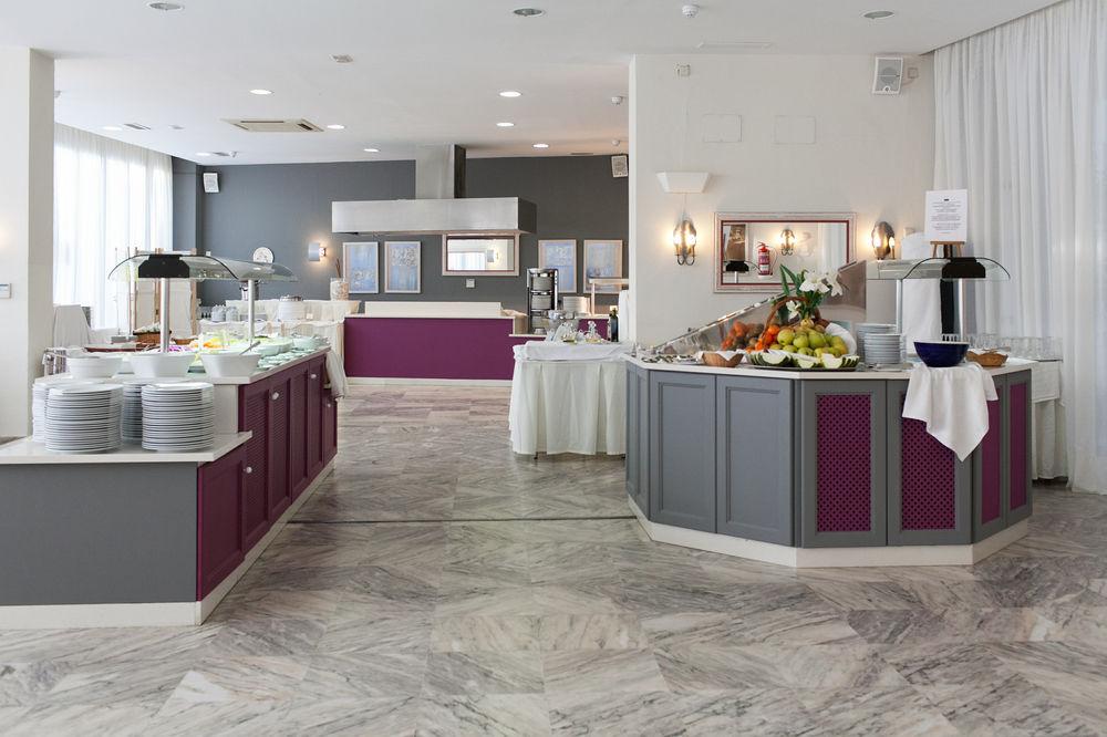 Hotel Costa Conil By Fuerte Group Конил-де-ла-Фронтера Екстериор снимка