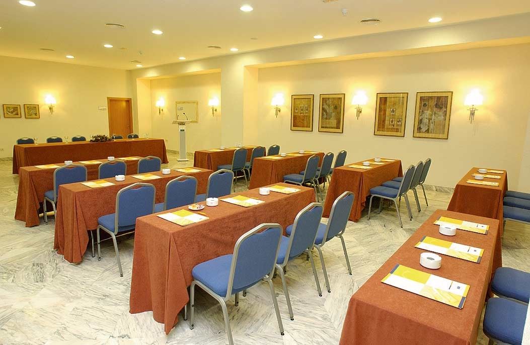 Hotel Costa Conil By Fuerte Group Конил-де-ла-Фронтера Съоръжения снимка