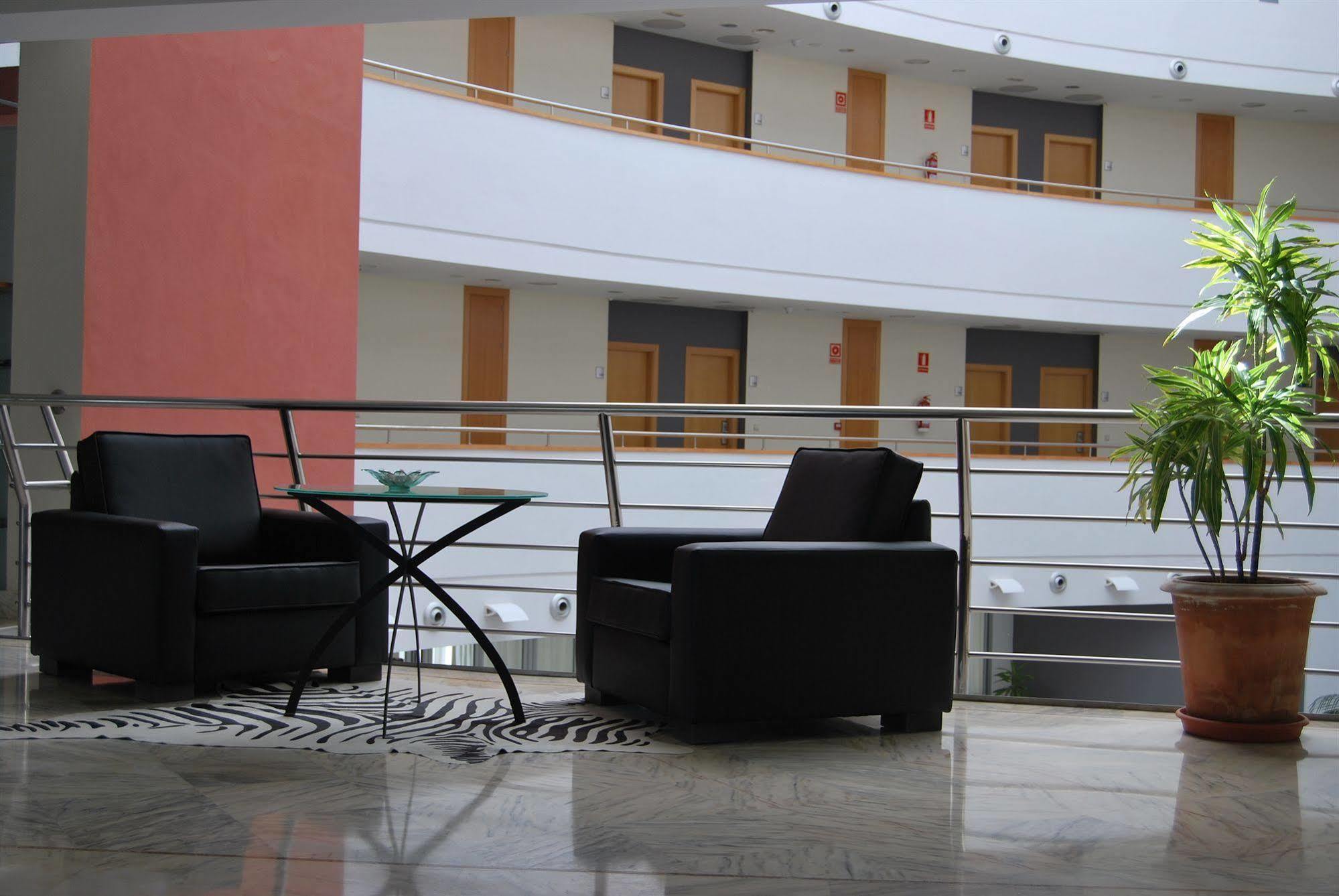 Hotel Costa Conil By Fuerte Group Конил-де-ла-Фронтера Екстериор снимка